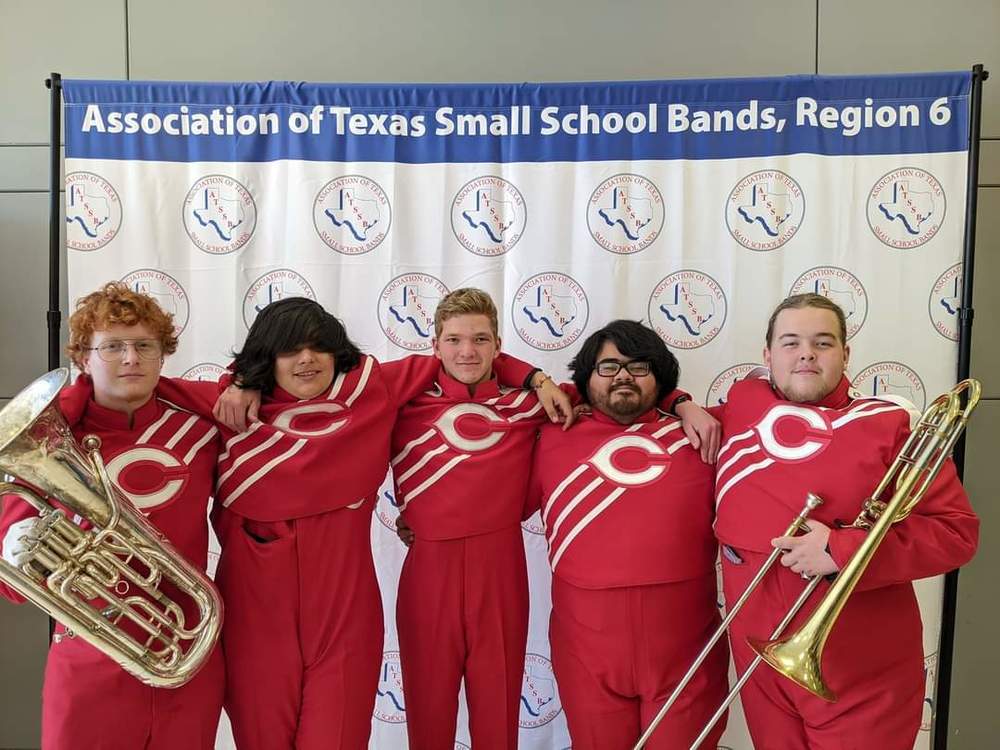 Band students posing for a photo