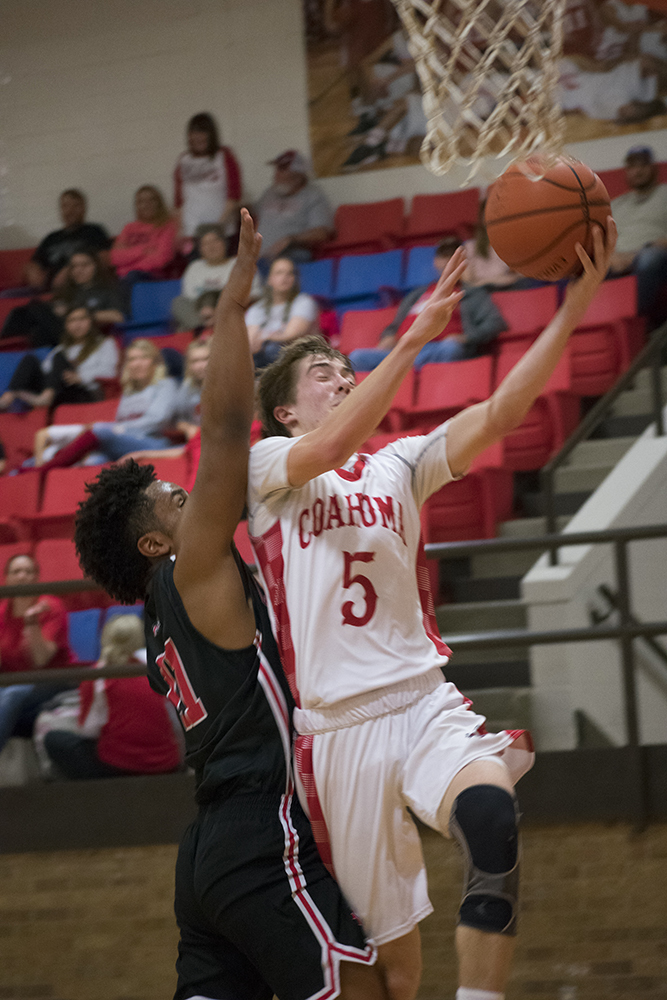 Bulldogs still in search of playoff spot