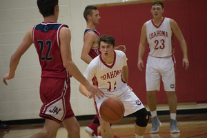 Bulldogs fall to Indians