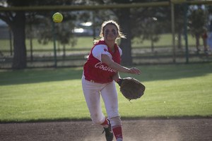Bulldogettes blow past Lady Badgers