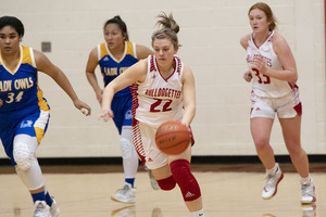 Dawgettes down Lady Owls, 53-33