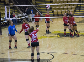 Bulldogettes fall in double header