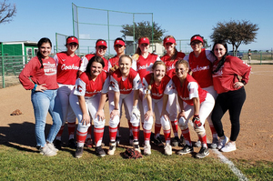 Bulldogettes clip Lady Hawks 11-1